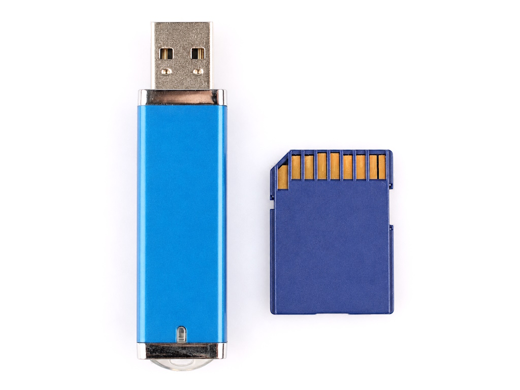 Datenrettung USB-Stick und SD-Karte